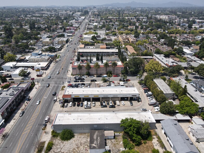 2151 E Colorado Blvd, Pasadena, CA for lease - Building Photo - Image 3 of 4