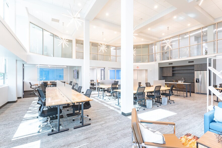 333 3rd Ave N, Saint Petersburg, FL à louer - Photo intérieure - Image 3 de 17