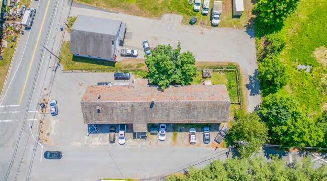 3 Taylor St, Littleton, MA à vendre - Photo du bâtiment - Image 3 de 6