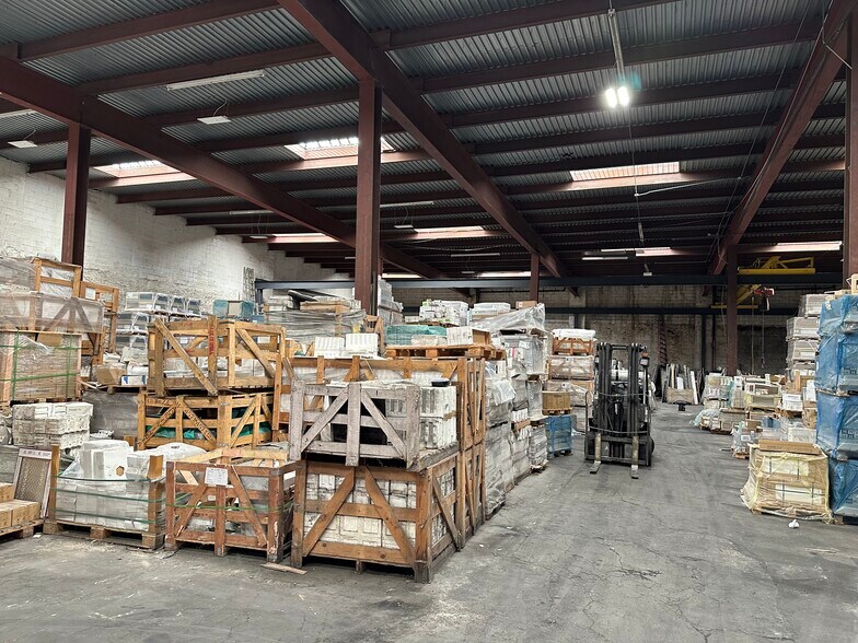 250 Morgan Ave, Brooklyn, NY à louer - Photo intérieure - Image 3 de 10