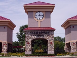 Plus de détails pour 4000 E Bristol St, Elkhart, IN - Bureau/Commerce de détail à louer