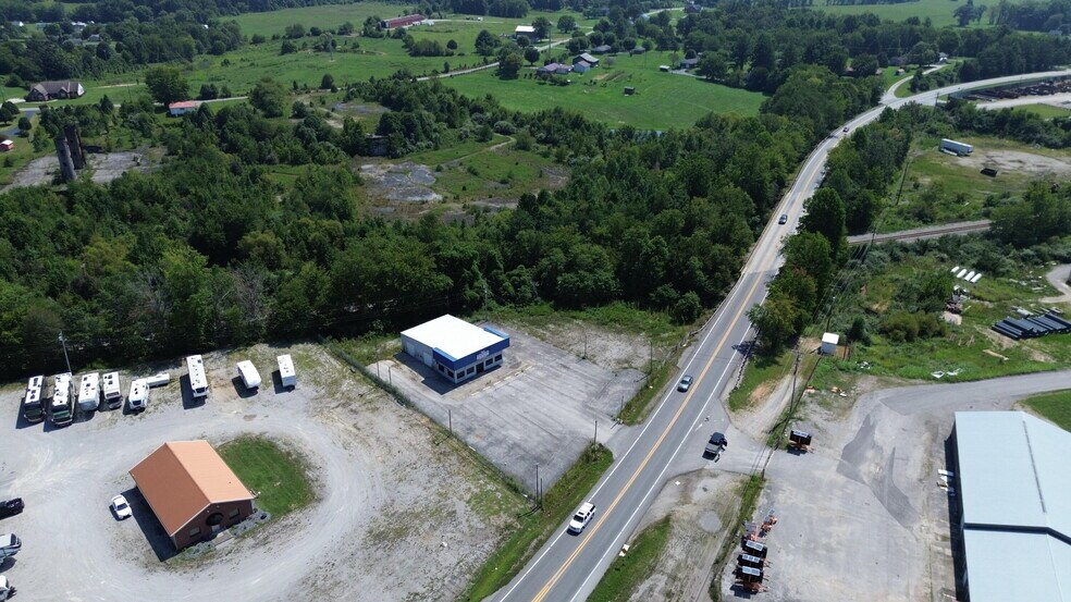 3100 S Laurel Rd, London, KY à vendre - Photo du bâtiment - Image 3 de 3