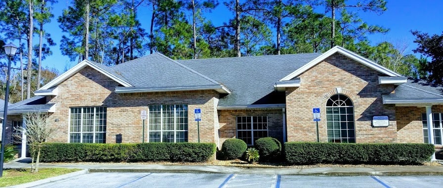 4745 Sutton Park Ct, Jacksonville, FL à vendre - Photo du bâtiment - Image 1 de 58