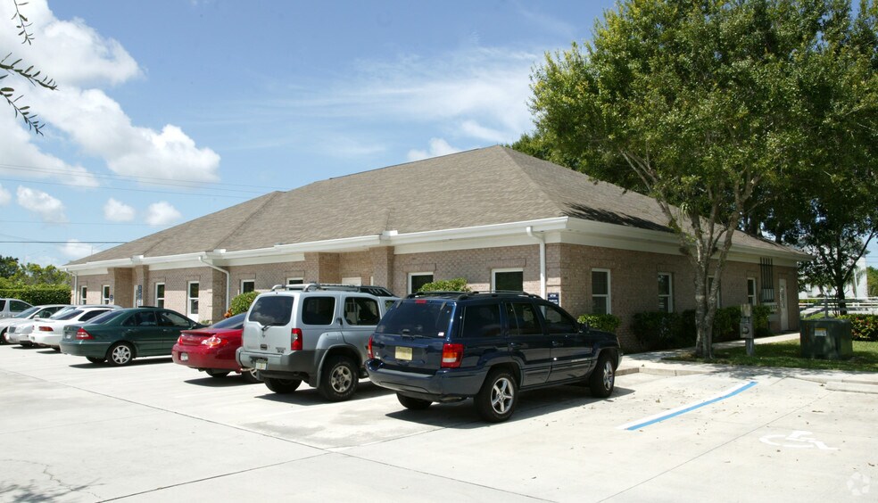 6718-6726 Lone Oak Blvd, Naples, FL à louer - Photo du bâtiment - Image 2 de 8