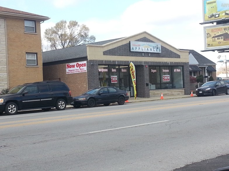 12534 S Ashland Ave, Calumet Park, IL for lease - Primary Photo - Image 1 of 6