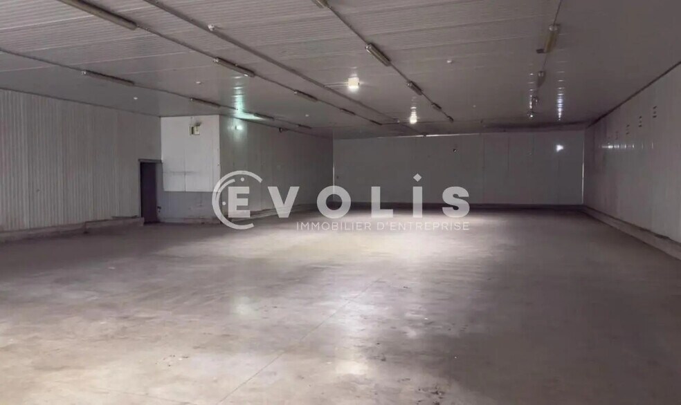 Office in Mareuil-lès-Meaux for lease - Interior Photo - Image 3 of 12