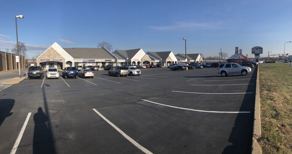 2459-2481 Grant Ave, Philadelphia, PA à louer - Photo du bâtiment - Image 3 de 7