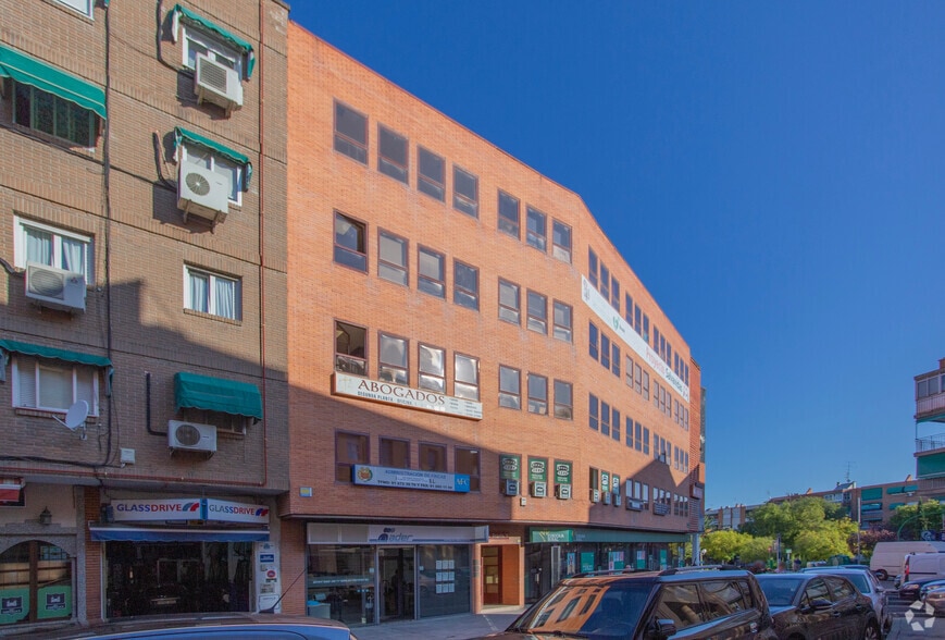 Calle de Begoña, 16, Coslada, Madrid à louer - Photo principale - Image 1 de 2