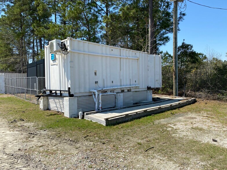9049 Industrial Blvd NE, Leland, NC à louer - Photo du bâtiment - Image 3 de 12
