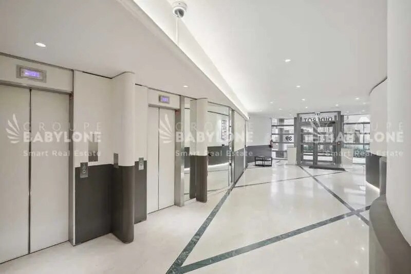33-39 Rue Du Gouverneur Général Félix Eboue, Issy-les-Moulineaux à vendre Hall d’entrée- Image 1 de 5
