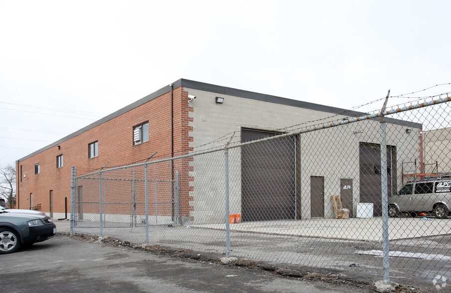 511 Piercey Rd, Caledon, ON for lease - Building Photo - Image 3 of 3