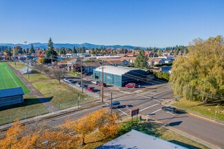 More details for 475 NE 17th St, McMinnville, OR - Retail for Sale