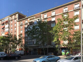 More details for Calle de Orense, 35, Madrid - Multifamily for Sale
