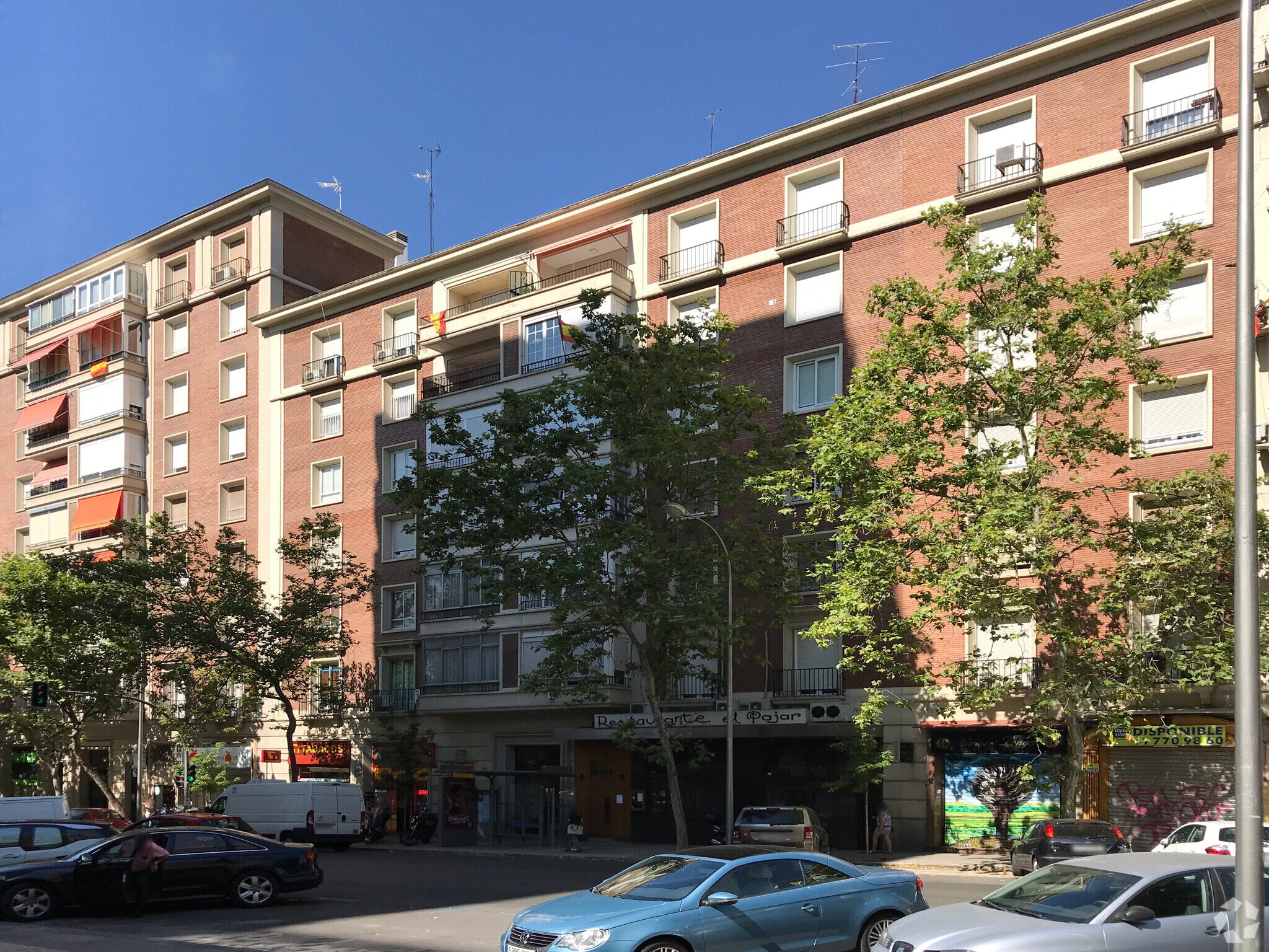 Calle de Orense, 35, Madrid, Madrid for sale Primary Photo- Image 1 of 17