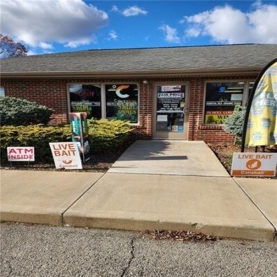 More details for 132 Pittsburgh St, Saxonburg, PA - Retail for Lease