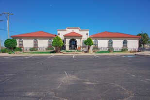 Felisa's Mexican Restaurant & Lounge - Parking Garage