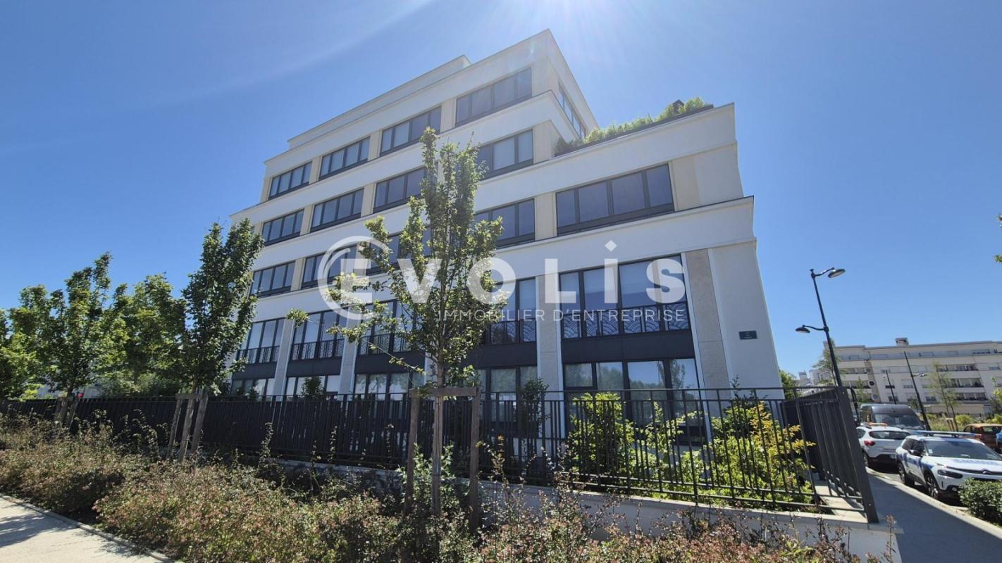 Office in Chessy for lease Building Photo- Image 1 of 9