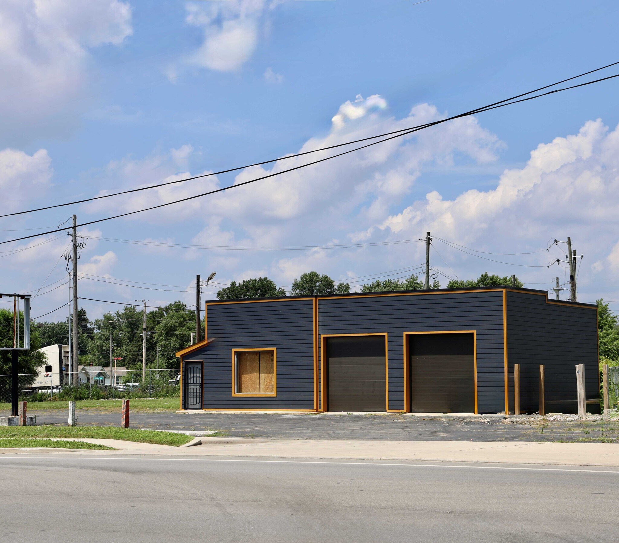3220 E Southeastern Ave, Indianapolis, IN à vendre Photo de construction- Image 1 de 9