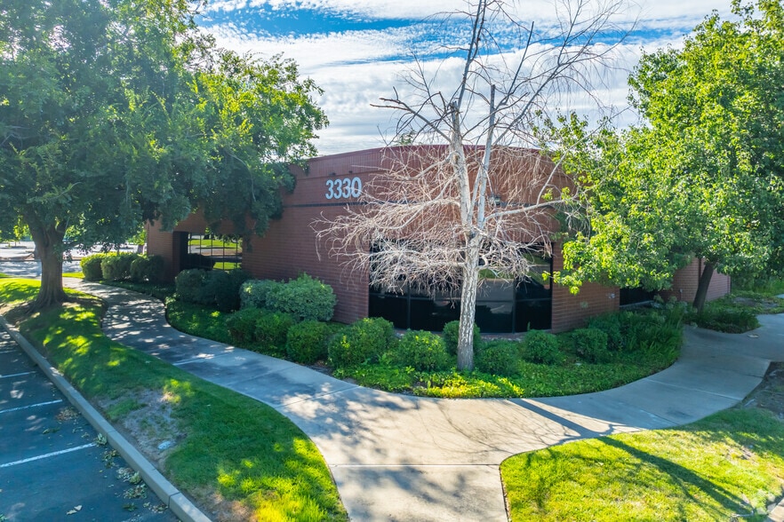 3330 Data Dr, Rancho Cordova, CA for sale - Building Photo - Image 3 of 5
