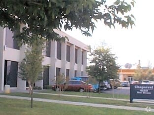 4150 Rio Bravo Dr, El Paso, TX à louer - Photo du bâtiment - Image 3 de 6