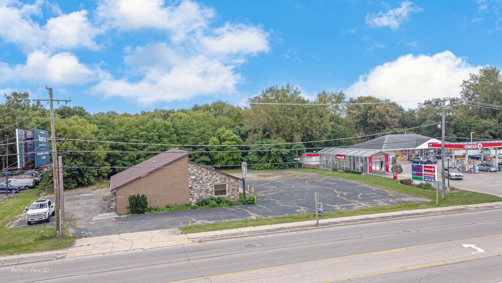 1561 N Division St, Morris, IL for sale - Building Photo - Image 2 of 10