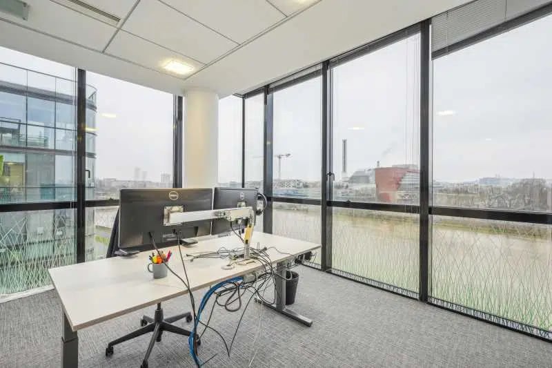 2-8 Rue Sarah Bernhardt, Asnières-sur-Seine à louer - Photo intérieure - Image 2 de 8