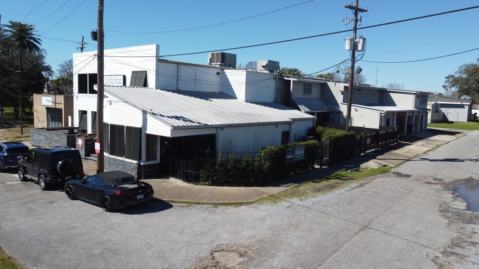 3871 Gentilly Blvd, New Orleans, LA for sale - Building Photo - Image 2 of 15
