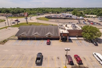 929 S Westwood Blvd, Poplar Bluff, MO for lease Interior Photo- Image 2 of 3