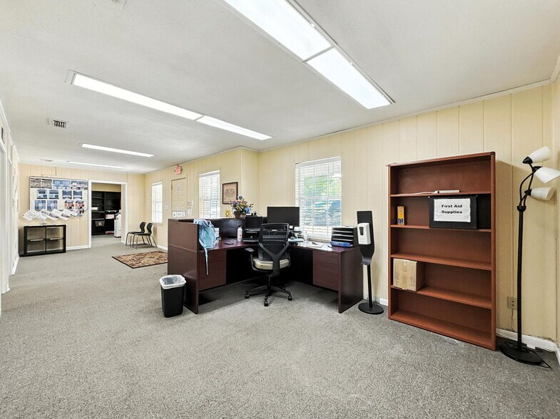 1007 S Ann Blvd, Harker Heights, TX à louer - Hall d’entrée - Image 2 de 20