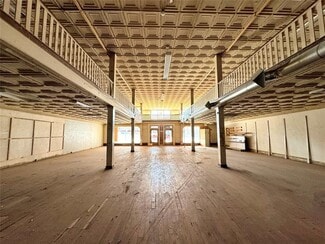 Plus de détails pour 516 W Chickasha Ave, Chickasha, OK - Commerce de détail à vendre