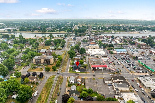 Plus de détails pour 44 Park St, Port Colborne, ON - Multi-résidentiel à vendre