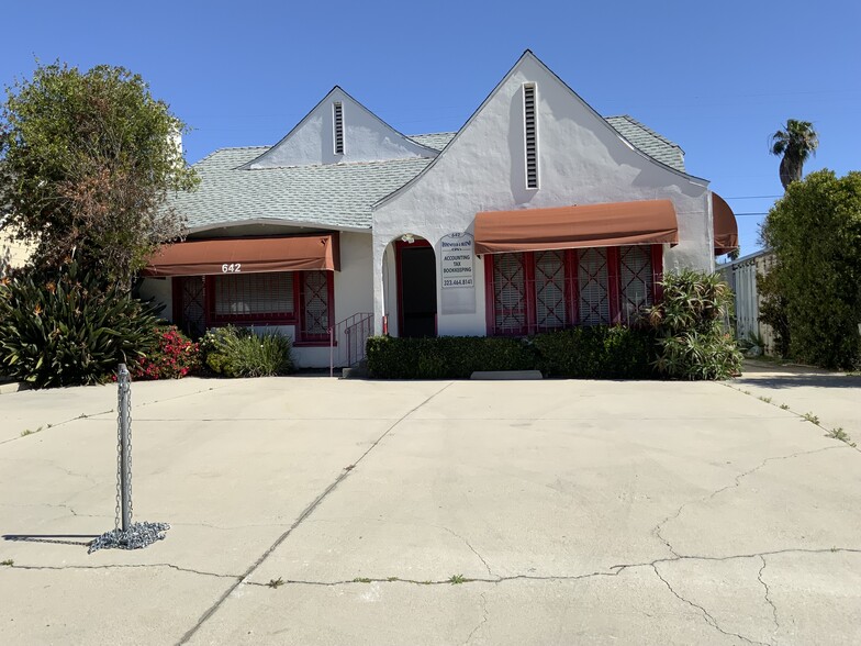 636-642 N Larchmont Blvd, Los Angeles, CA à vendre - Photo du bâtiment - Image 3 de 9