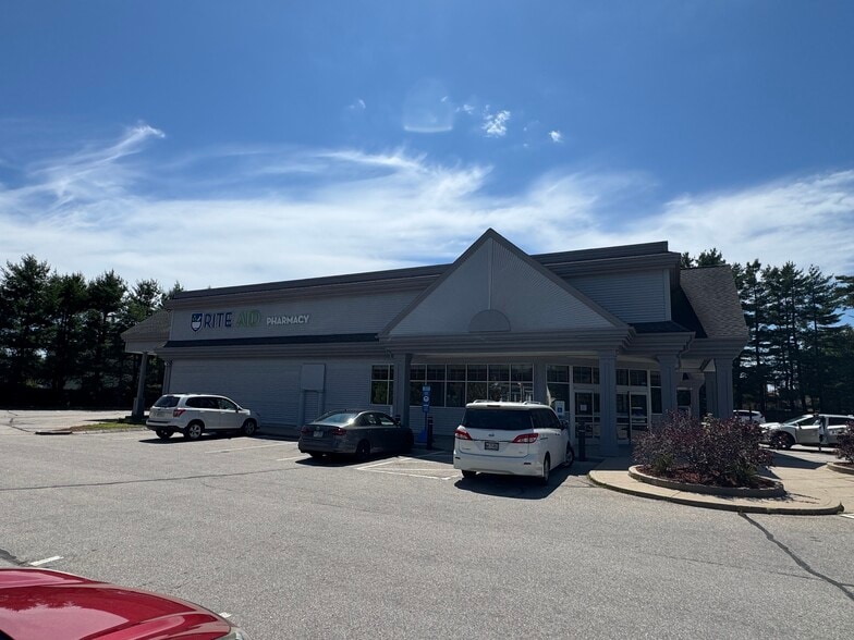 341 High St, Somersworth, NH for lease - Building Photo - Image 3 of 3