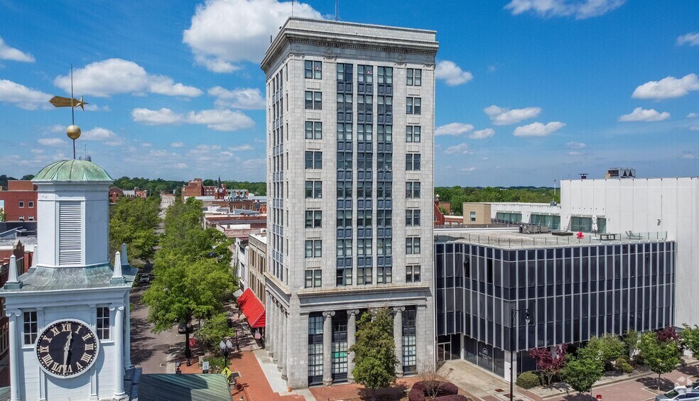 100 Hay St, Fayetteville, NC à louer - Photo du bâtiment - Image 2 de 2