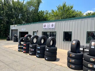 Plus de détails pour 711 S Mirick Ave, Denison, TX - Commerce de détail à vendre