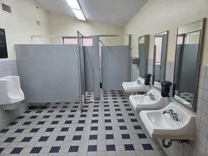 6 Dexter Plz, Pearl River, NY à louer Photo intérieure- Image 2 de 15