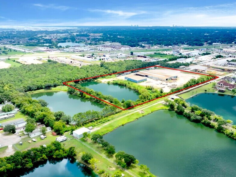 4835 Bourque rd, Nederland, TX à vendre - Photo du bâtiment - Image 2 de 13