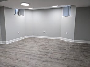 569-571 Martin Luther King Jr Blvd, Newark, NJ for lease Interior Photo- Image 1 of 1