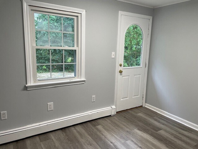 89 W Main St, Merrimac, MA à louer Photo intérieure- Image 1 de 4