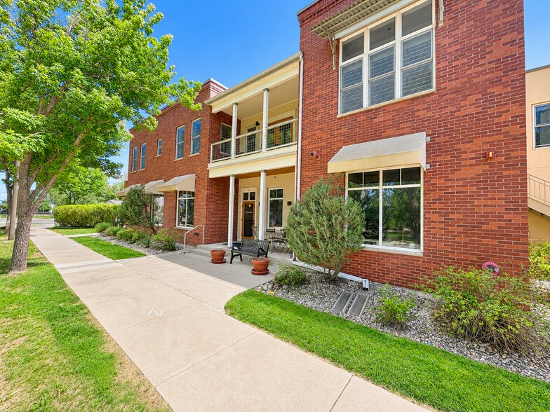405 Mason Ct, Fort Collins, CO à vendre - Photo du bâtiment - Image 2 de 35