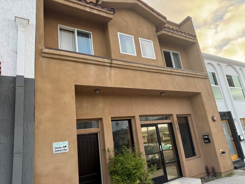 4741 Point Loma Ave, San Diego, CA for sale - Building Photo - Image 3 of 57