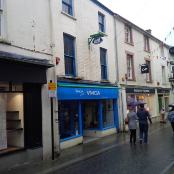 22 Bridge St, Haverfordwest for sale - Primary Photo - Image 1 of 5