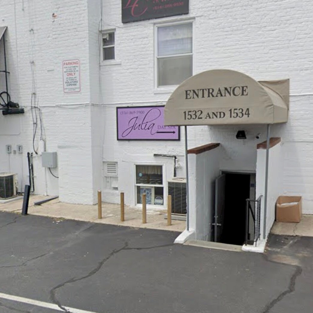 1530-1538 Northern Blvd, Manhasset, NY à louer Photo du bâtiment- Image 1 de 4