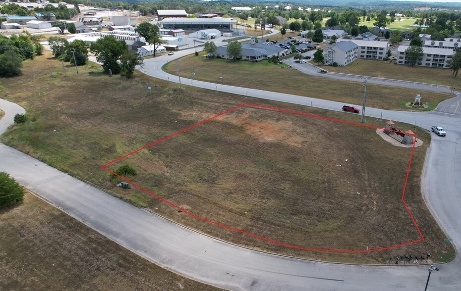 Lot c 3 cross creek blvd, Branson, MO à vendre - Photo du bâtiment - Image 2 de 4