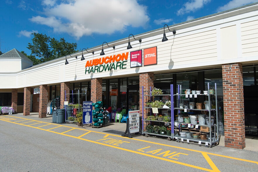 117-127 Great Rd, Stow, MA for lease - Building Photo - Image 2 of 7