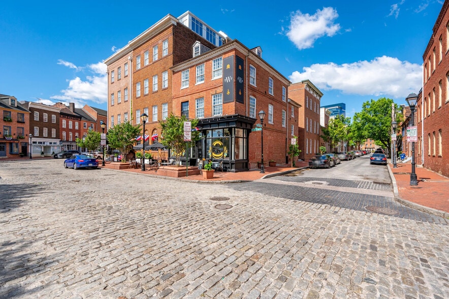 814 S Broadway, Baltimore, MD for lease - Building Photo - Image 2 of 6
