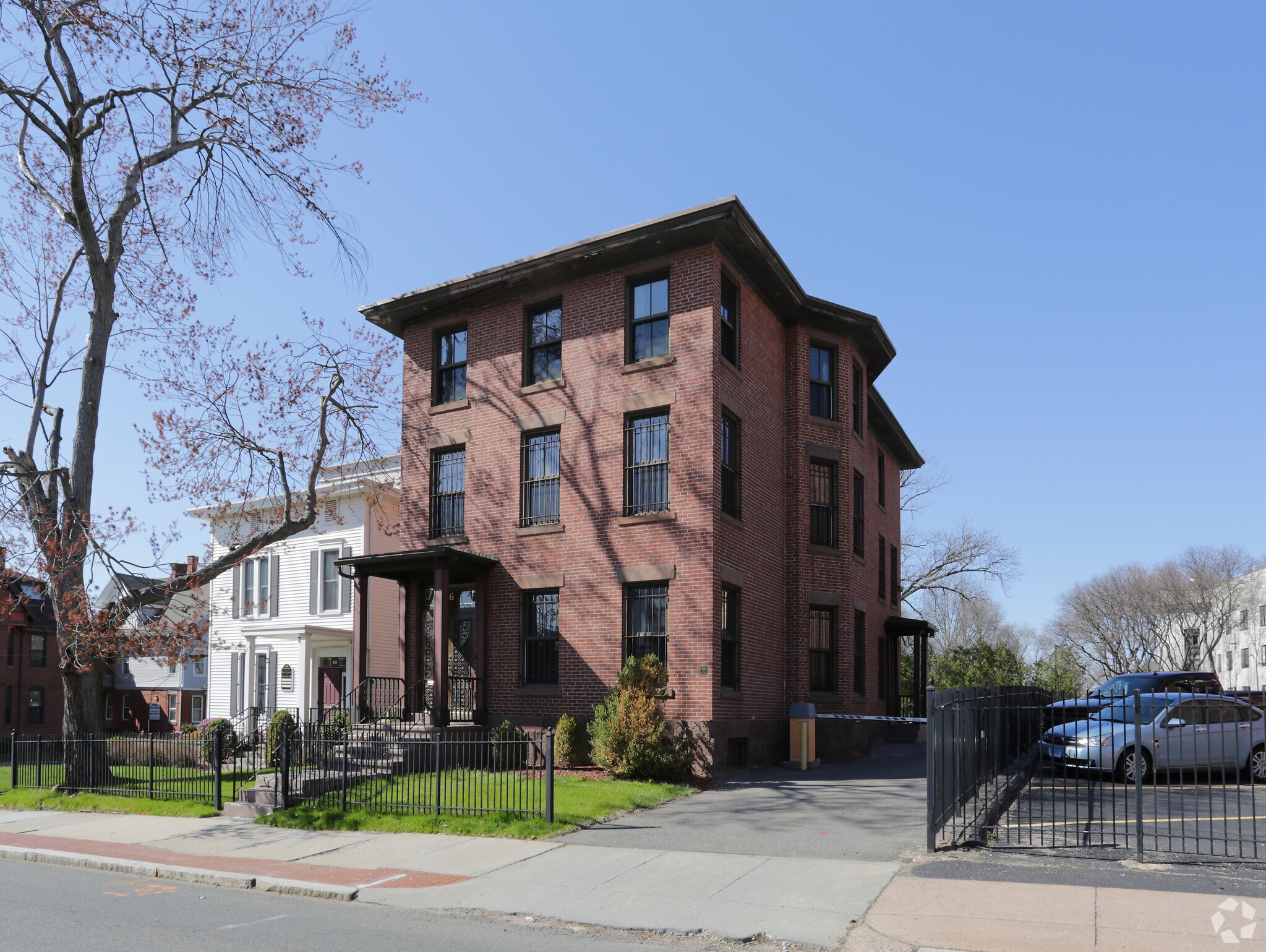 36 Russ St, Hartford, CT à louer Photo du bâtiment- Image 1 de 18