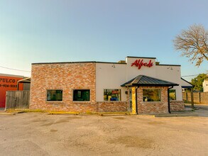 723 Telephone Rd, Houston, TX for lease Building Photo- Image 2 of 11