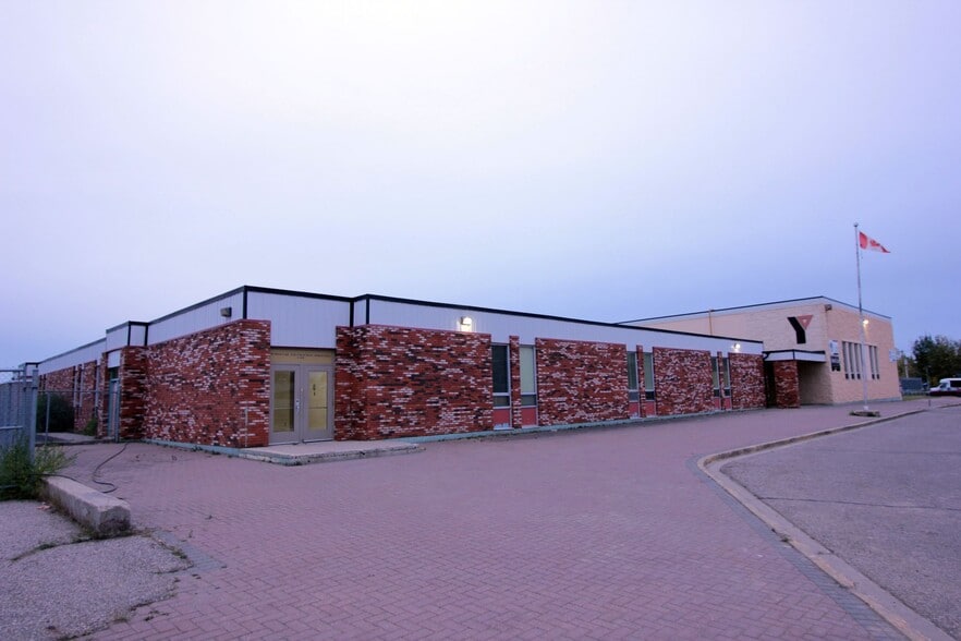 190 Tamarack Way, Fort McMurray, AB for sale - Building Photo - Image 2 of 2