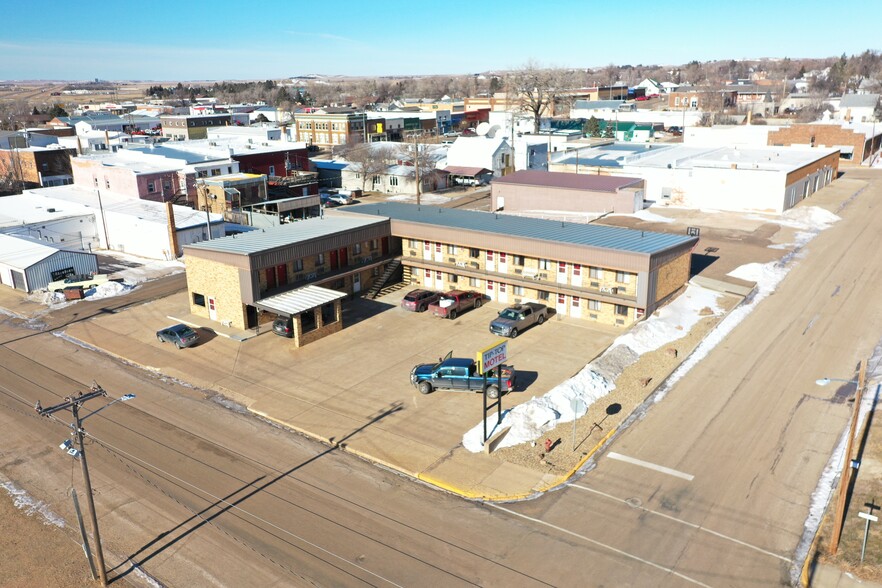 508 3rd Ave S, Hettinger, ND à vendre - Photo du bâtiment - Image 1 de 1